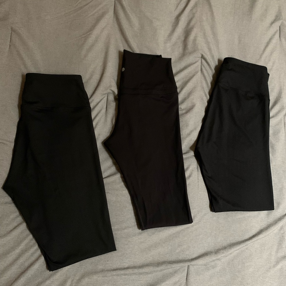 Leggings bundle (3) Maurice’s/ColorfulKoala Black M
